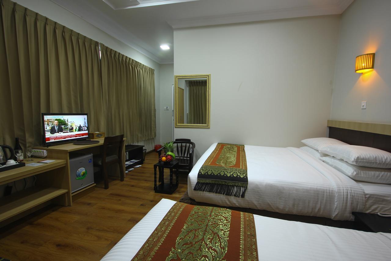 Immana Grand Inle Hotel Nyaung Shwe Exterior foto